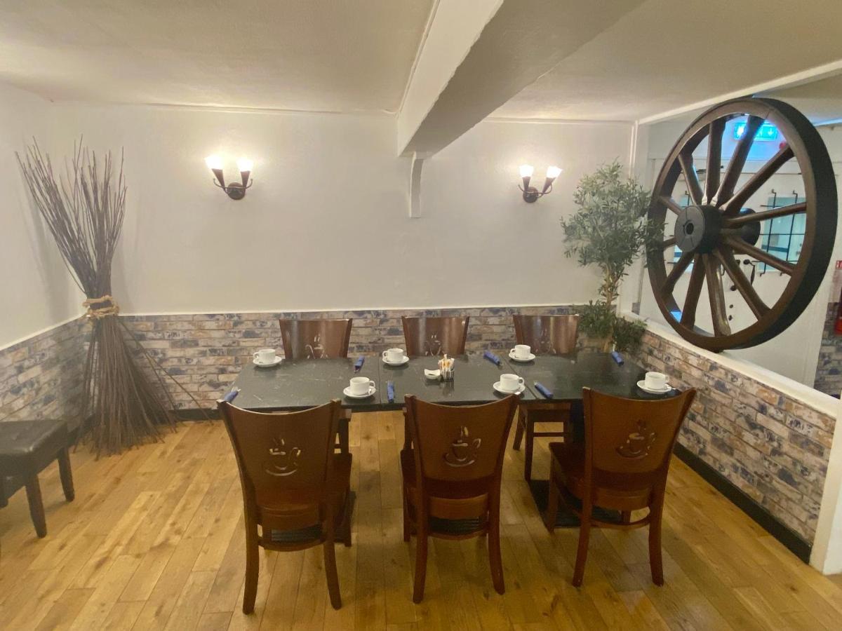 The County Hotel - Self Check-In, Ultra Fast Wi-Fi, Free Parking, Central Location Selkirk Εξωτερικό φωτογραφία