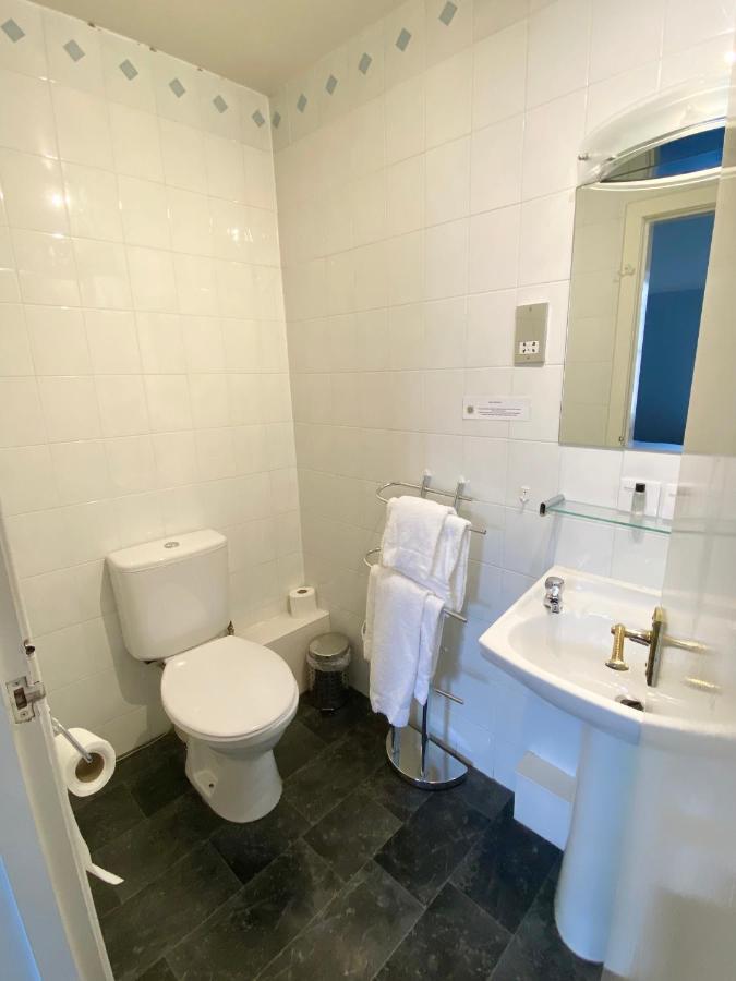 The County Hotel - Self Check-In, Ultra Fast Wi-Fi, Free Parking, Central Location Selkirk Εξωτερικό φωτογραφία