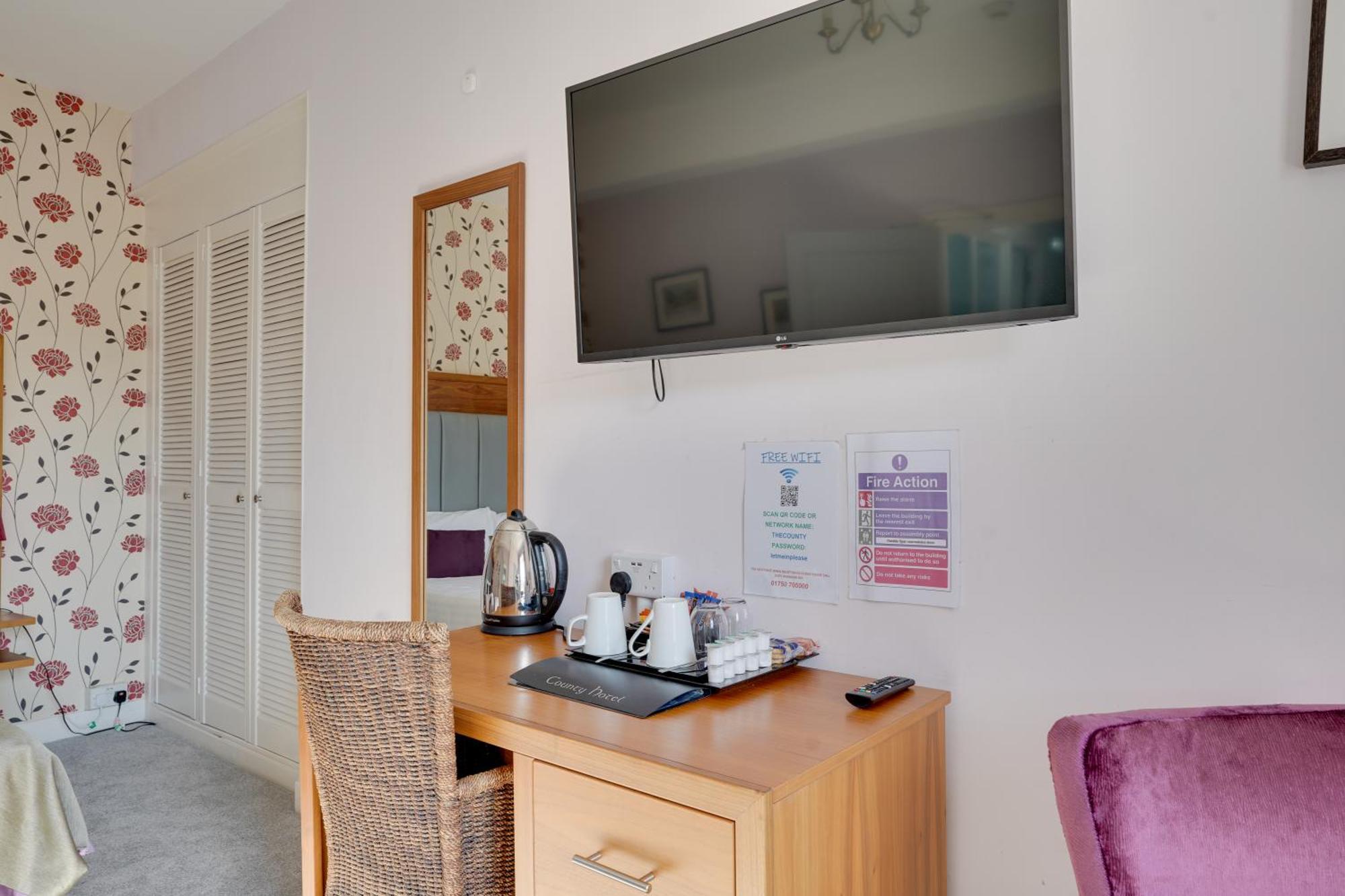 The County Hotel - Self Check-In, Ultra Fast Wi-Fi, Free Parking, Central Location Selkirk Εξωτερικό φωτογραφία